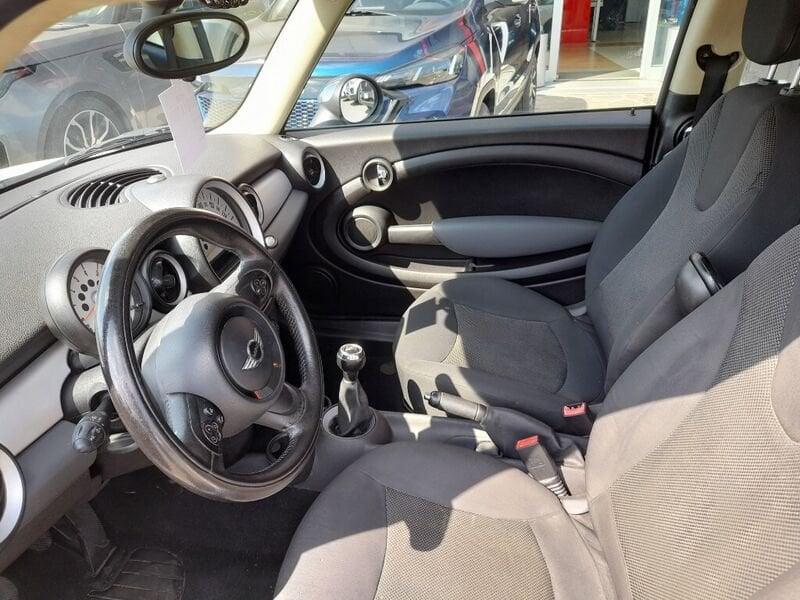 MINI Mini Clubman Mini 1.6 16V Cooper D Clubman