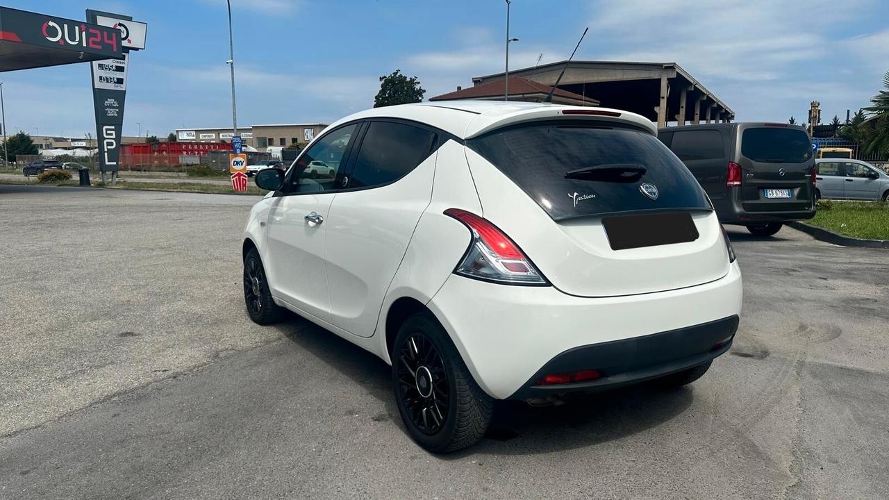 Lancia Ypsilon 1.4 Unyca Ecochic GPL KM CERTIFICATI UNICO PROPRIETARIO
