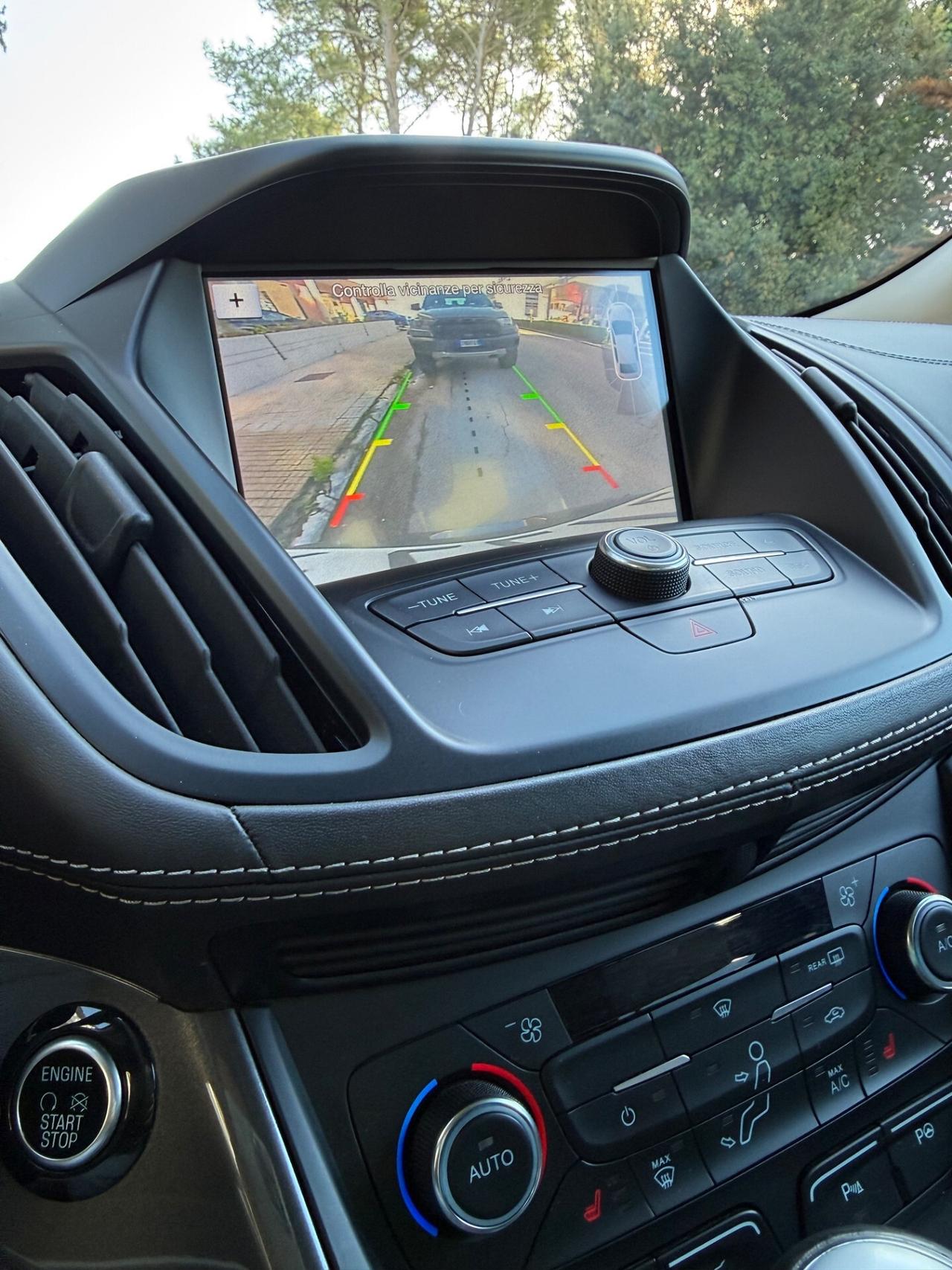 Ford Kuga 2.0 TDCI 150 CV S&S 4WD Powershift Vignale 2019