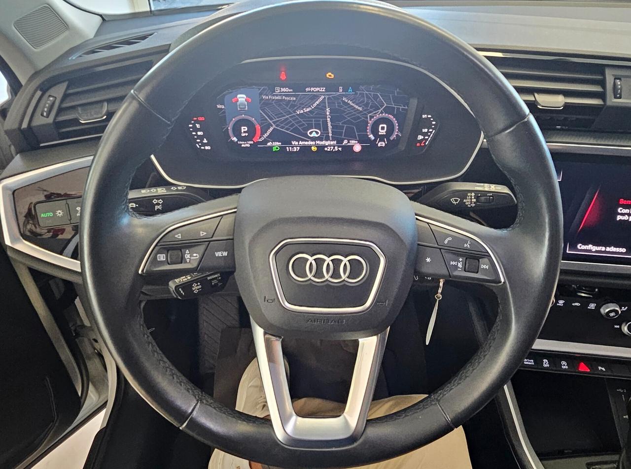 Audi Q3 SPB 35 TDI S tronic Business KM 110000