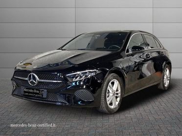 MERCEDES-BENZ A 250 e hybrid EQ Progressive Advanced