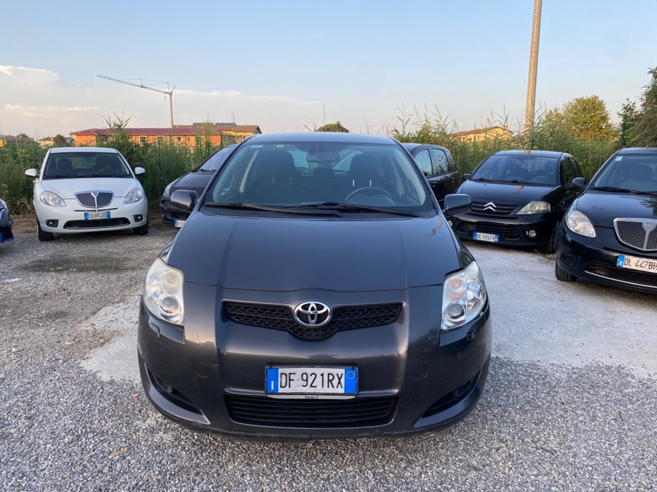 Toyota Auris 2.0 D-4D DPF 5 porte Sol