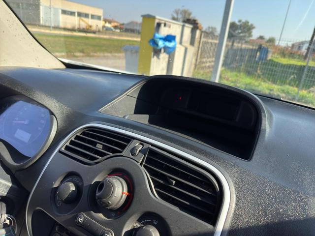 RENAULT Kangoo B.DCi 66CV(L1H1)SENSORI-CRUISE-6MARCE-E6D-
