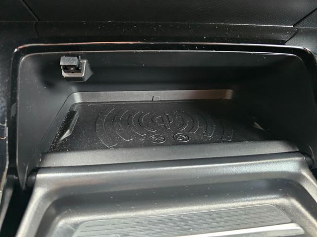 PEUGEOT 2008 motore elettrico 136 CV GT