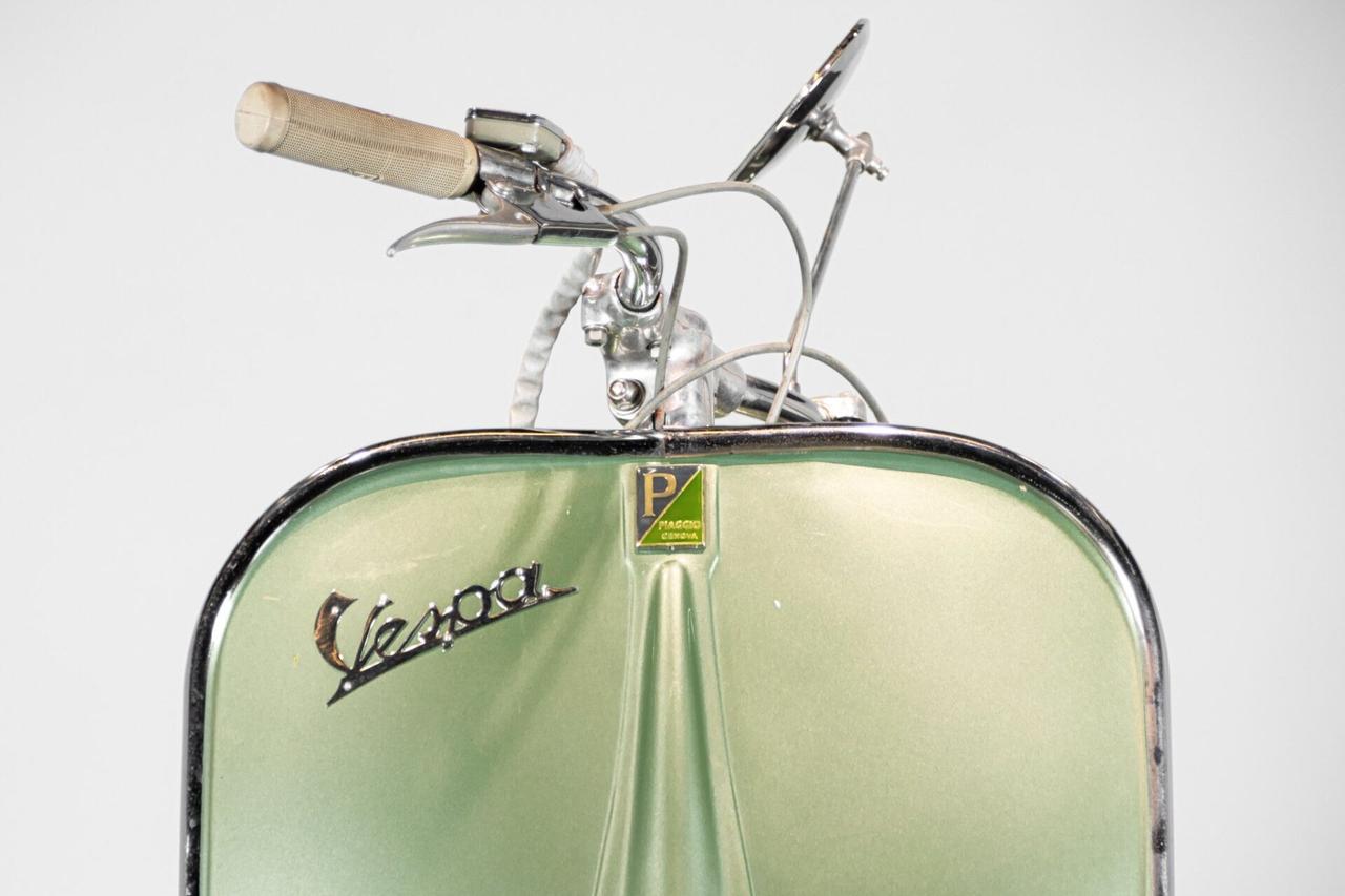 Piaggio Vespa 125 Vacanze Romane