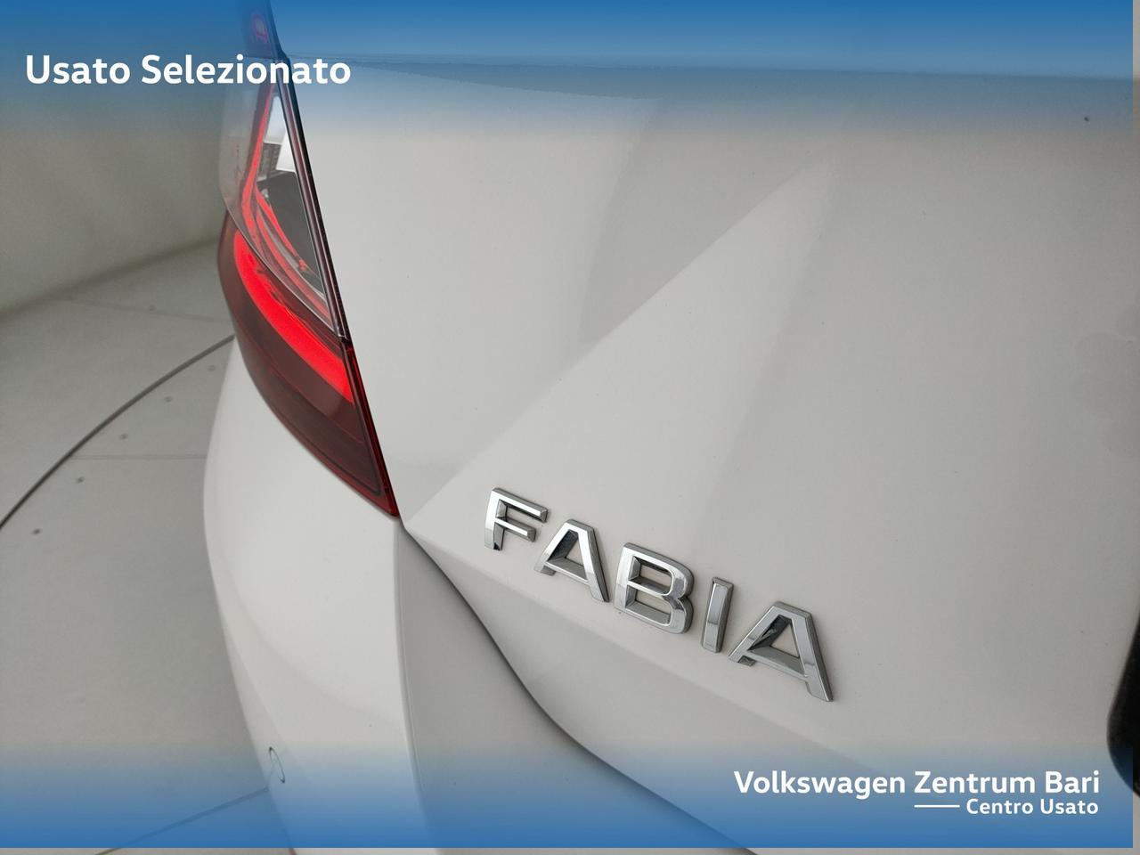 Skoda Fabia 1.0 tsi twin color nero 95cv my19