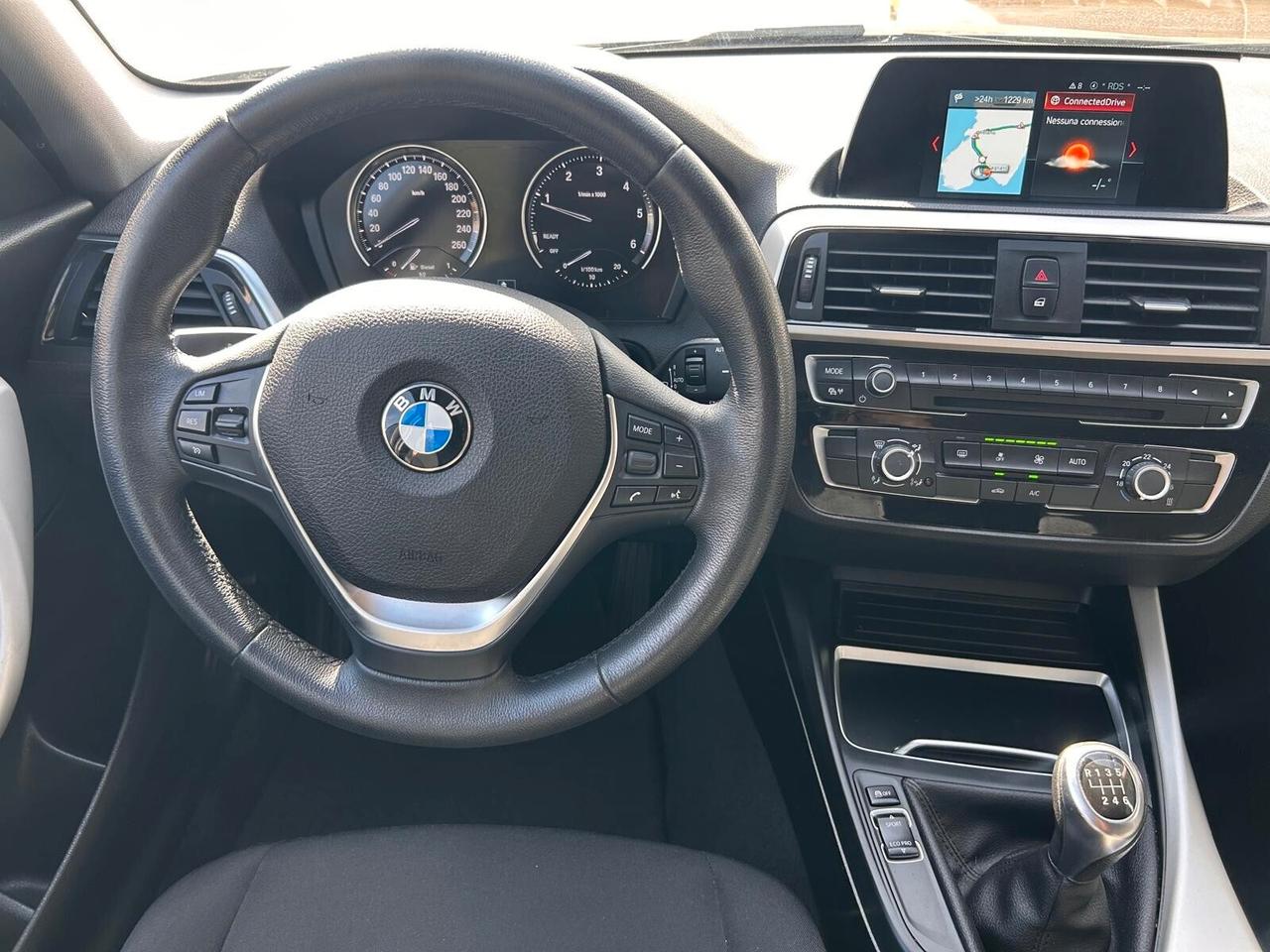 Bmw 118d xDrive 5p. Sport