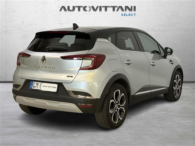RENAULT Captur 1.6 E TECH Hybrid Techno Fast Track Auto