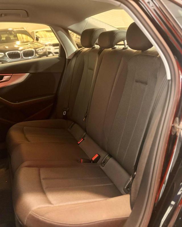 AUDI A4 35 TDI S tronic Sport