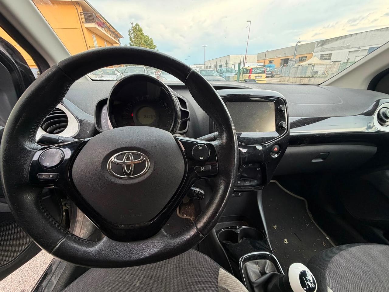 Toyota Aygo 1.0 VVT-i AUTO INCIDENTATA 99000 KM