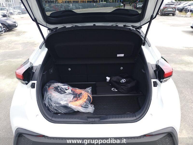 Toyota C-HR 2.0 PHEV FWD TREND