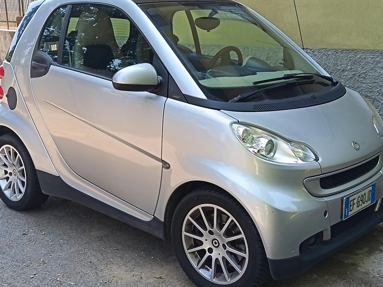Smart ForTwo 1000 52 kW coupé passion