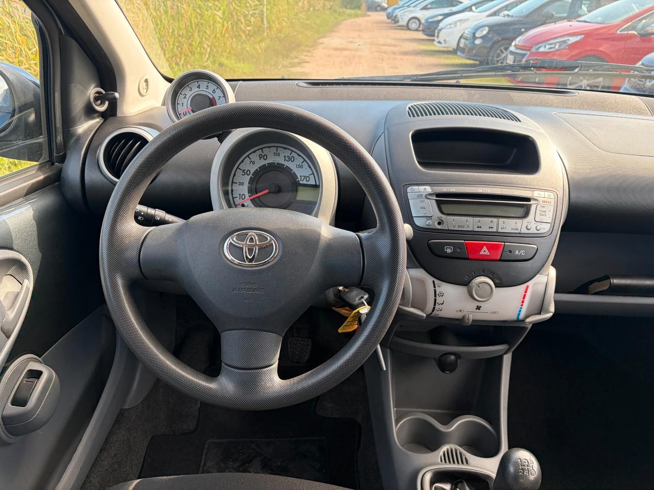 TOYOTA AYGO 1.0 5 PORTE ADATTA NEOPATENTATI
