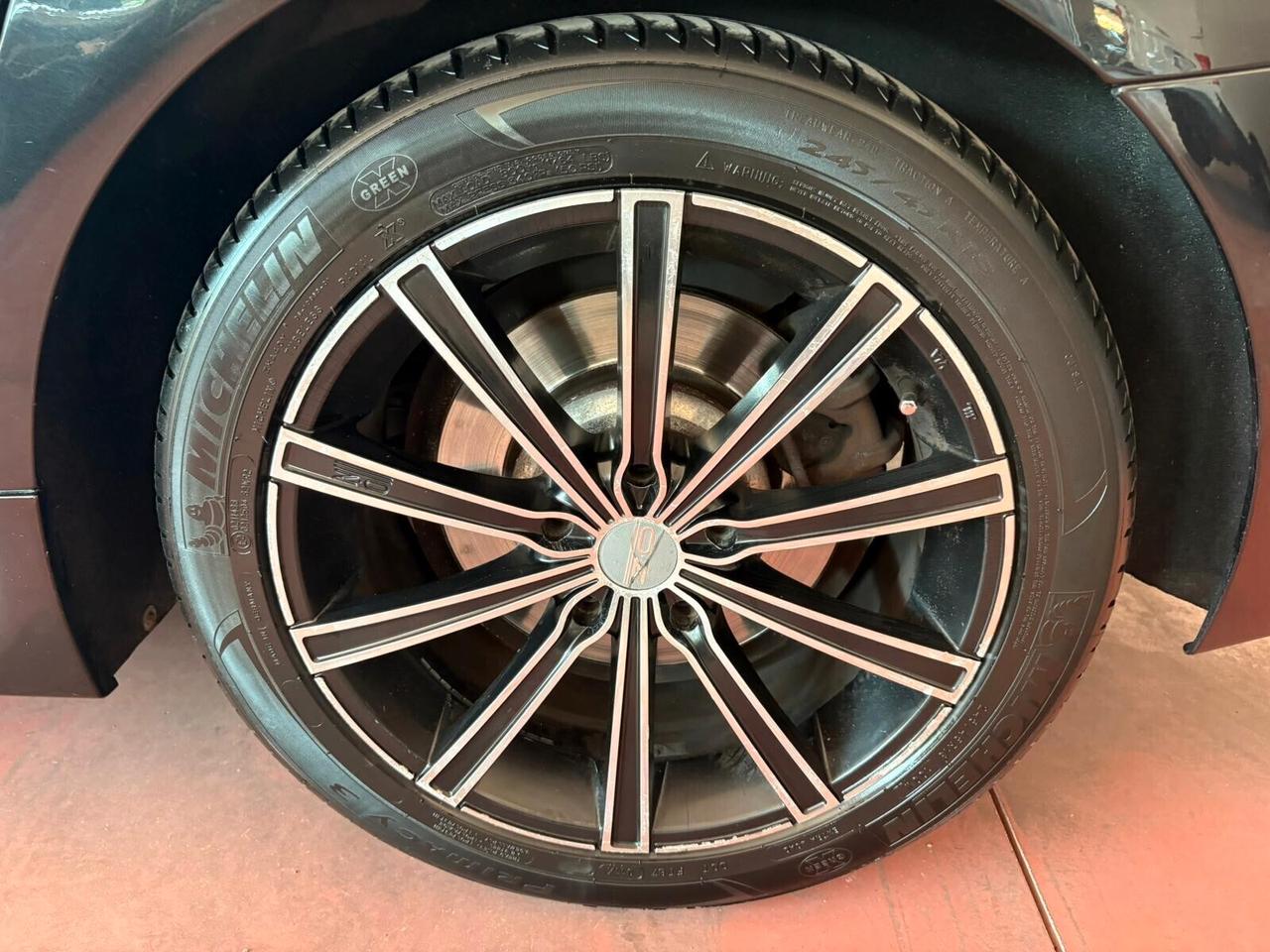 BMW 525d D XDRIVE TURING MsPORT 4WD 4X4 serie4 CAMBIO AT. Diesel 2.0 CV 218 Km 259.696 garanzia 12 mesi