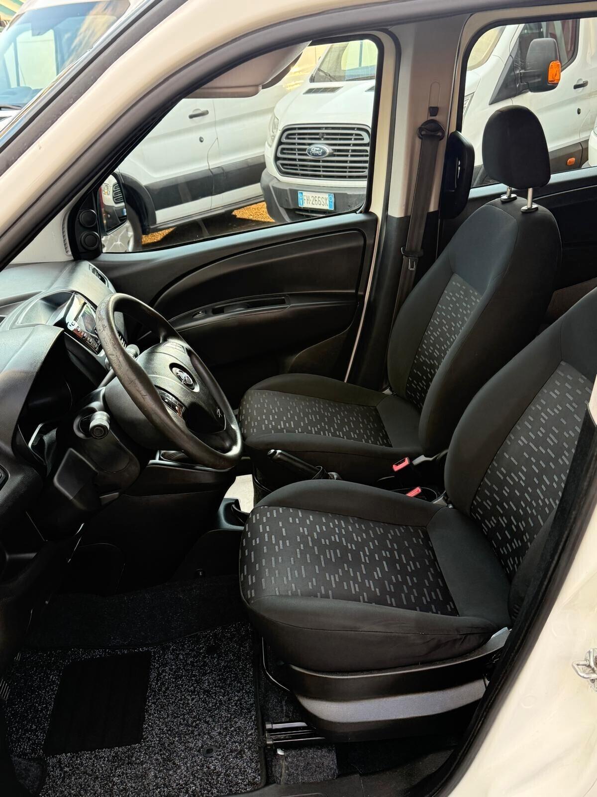 Opel Combo N1 5 POSTI COMBI AUTOCARRO