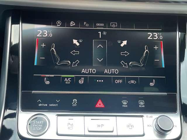 Audi Q8 NEW MODEL 50 TDI 286 CV S Line Total Black Alu22''