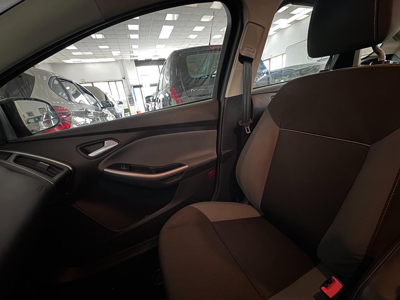 Ford Focus 1.0 benzina EcoBoost 100 CV Start&Stop Titanium