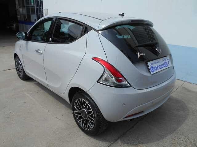 Lancia Ypsilon 1.2 69 cv 5p GPL Ecochic Mya Finanziato
