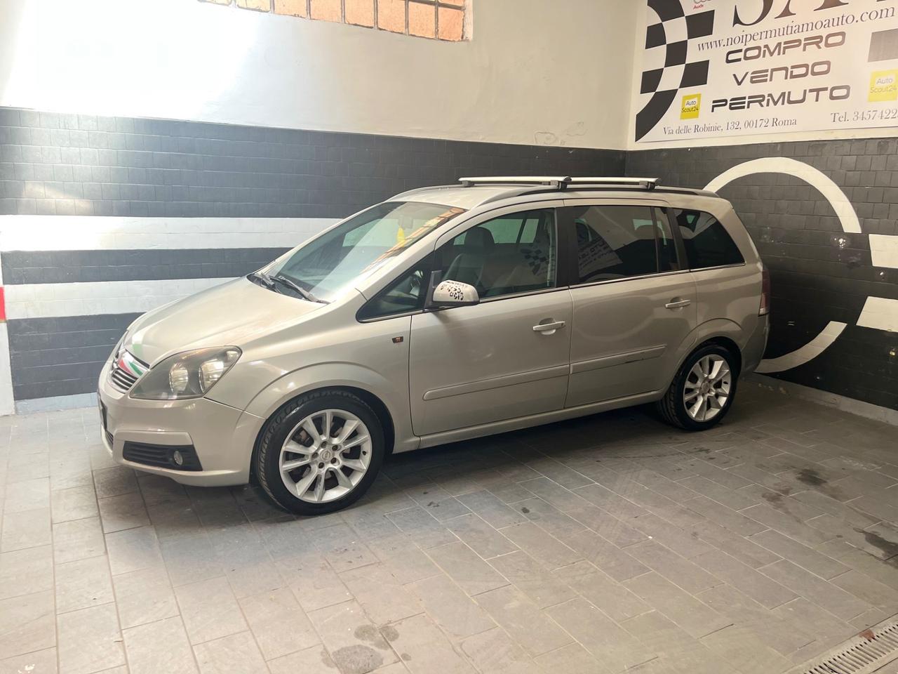 Opel Zafira 1.9 CDTI 101CV Cosmo