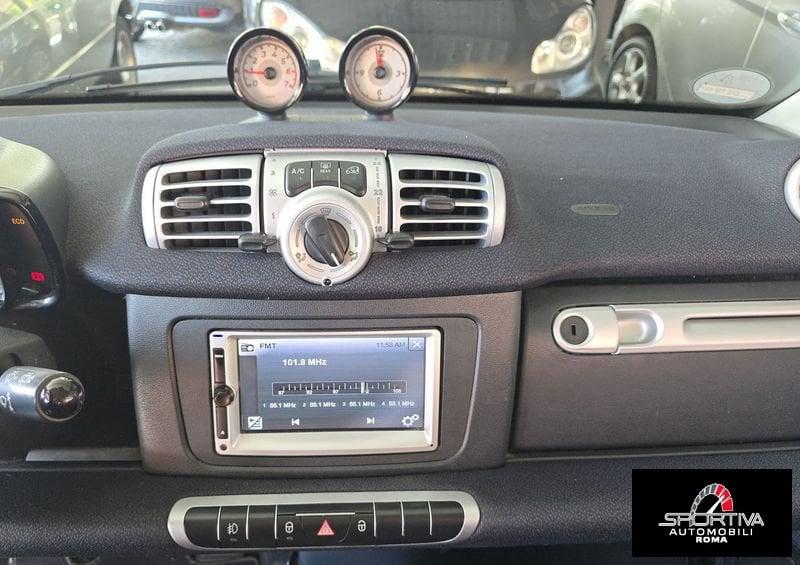 smart fortwo PULSE SERVOSTERZO PALETTE UNIPRO! fortwo 1000 52 kW MHD coupé pulse