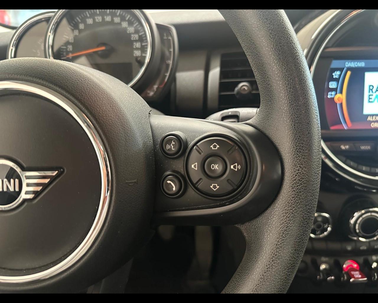 MINI Mini 5 porte (F55) - Mini 1.5 One 75 CV 5 porte