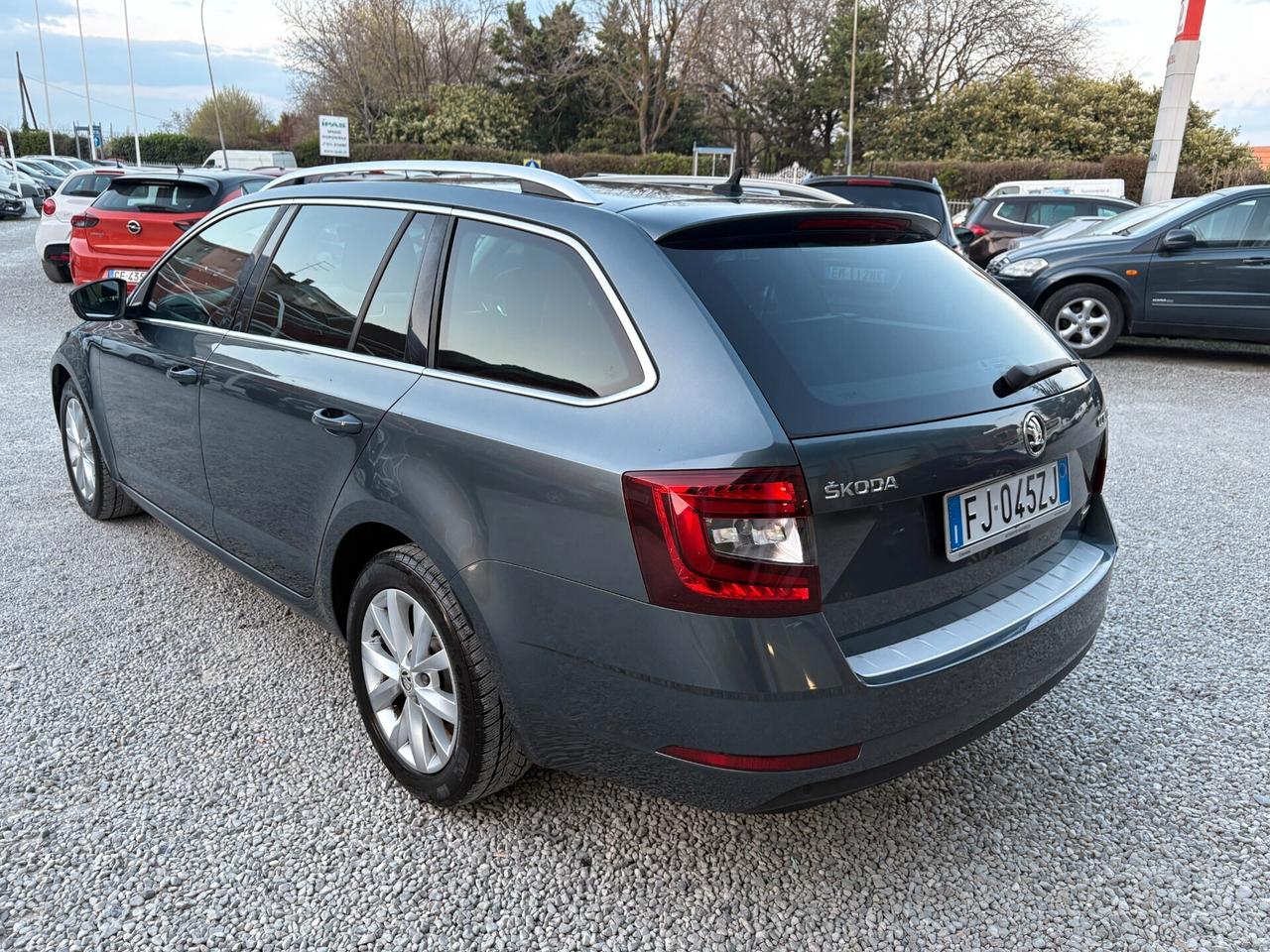 Skoda Octavia 1.4 G-Tec DSG -Unico proprietario