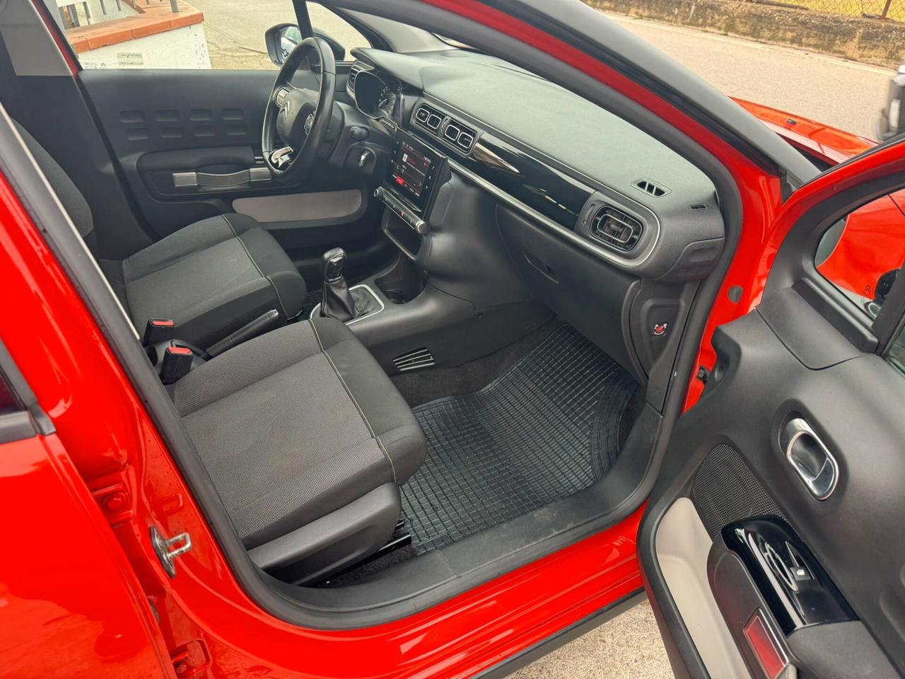 Citroen C3 PureTech 82 Shine