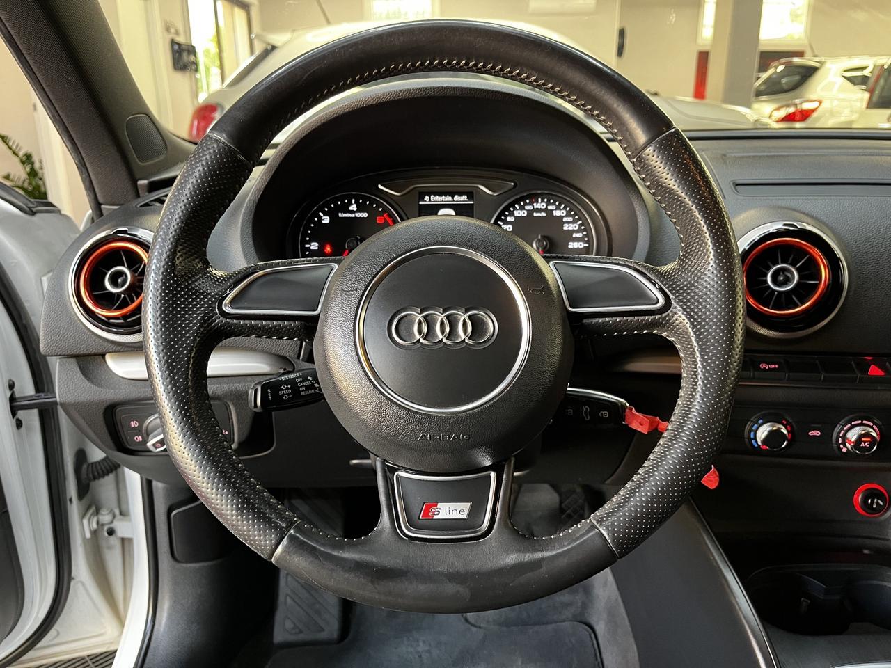 Audi A3 SPB 1.6 TDI S-LINE - FABIANOAUTO