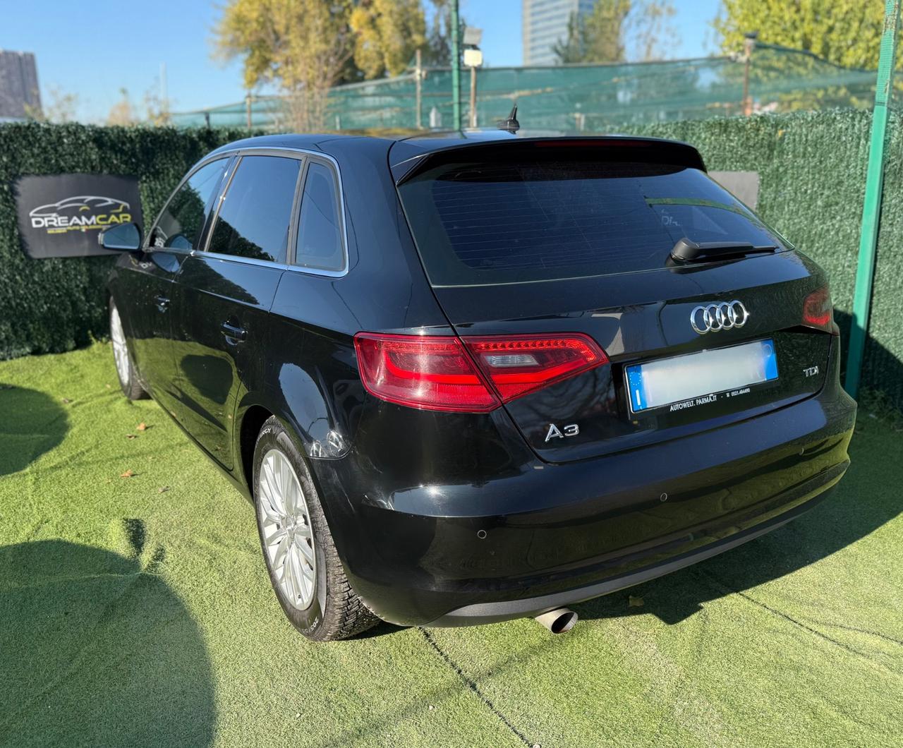 Audi A3 2014 1.6 DIESEL NEOPATENTATI FARI LED NAVI FULL