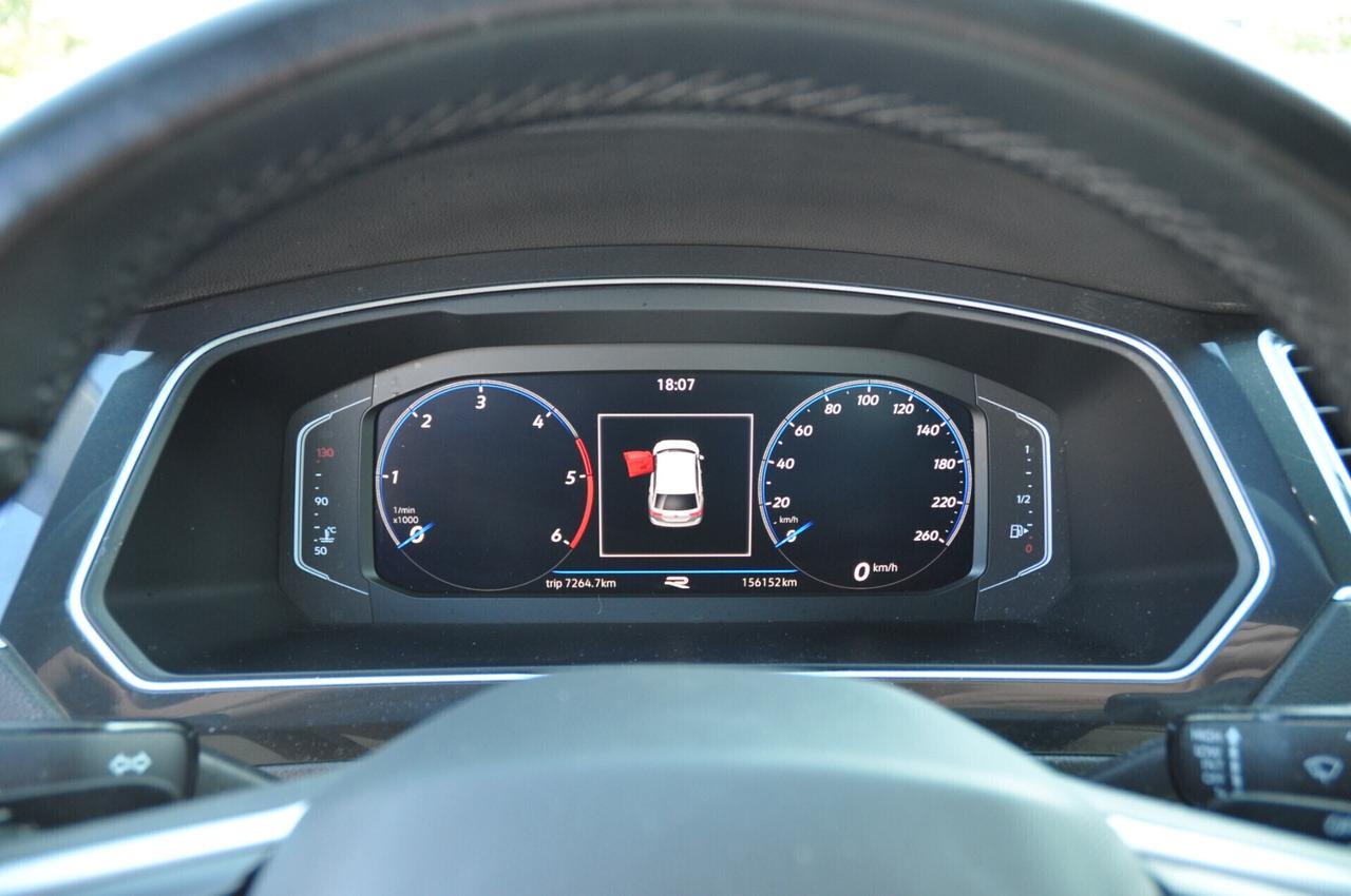 Volkswagen Tiguan 2.0 TDI 150 CV SCR DSG R-Line