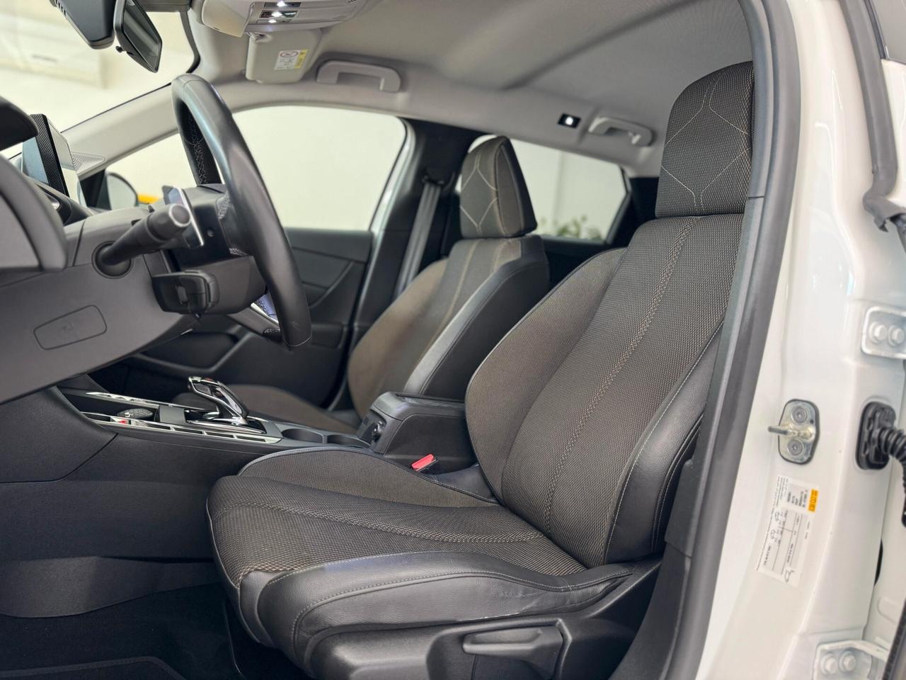 Ds DS3 DS 3 Crossback BlueHDi 130 aut. So Chic