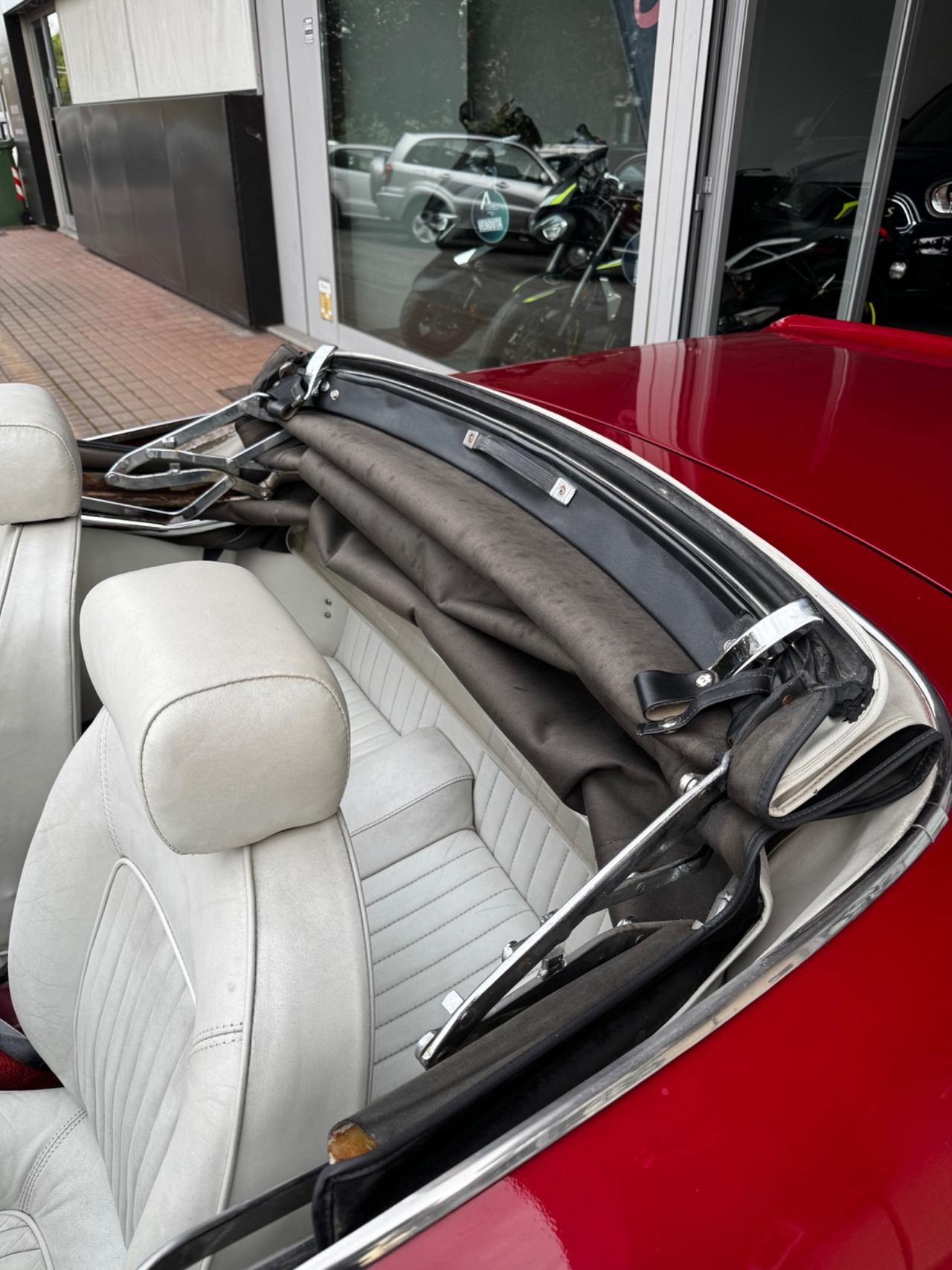 Alfa Romeo Spider 2.0 Veloce