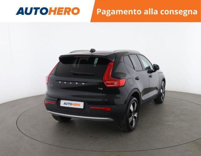 VOLVO XC40 T2 Geartronic Momentum