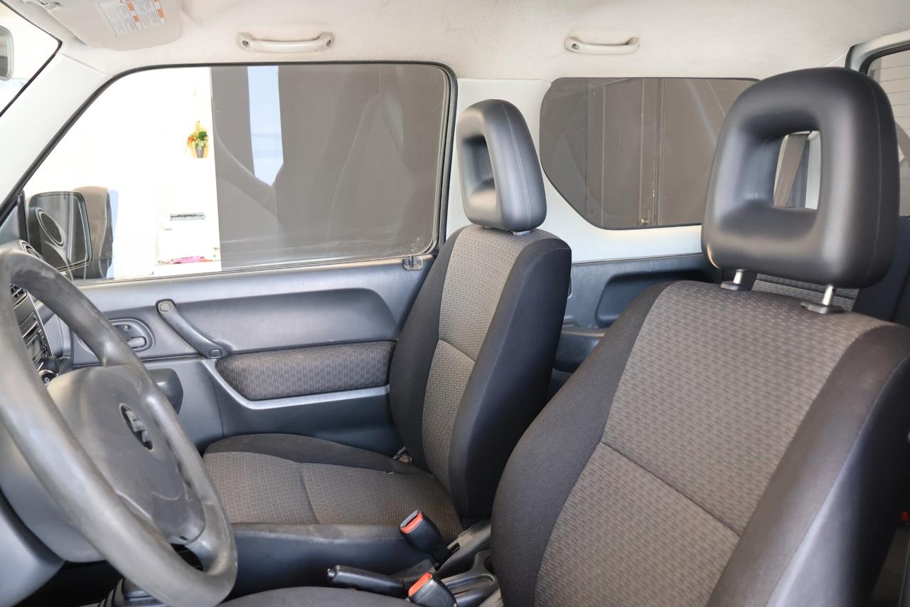 Suzuki Jimny 1.3i 16V cat 4WD okneopatentati