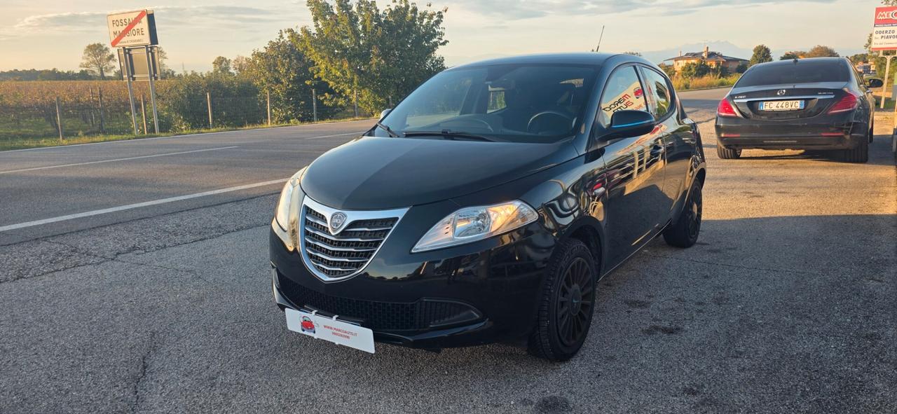Lancia Ypsilon 1.2 GPL Neopatentati