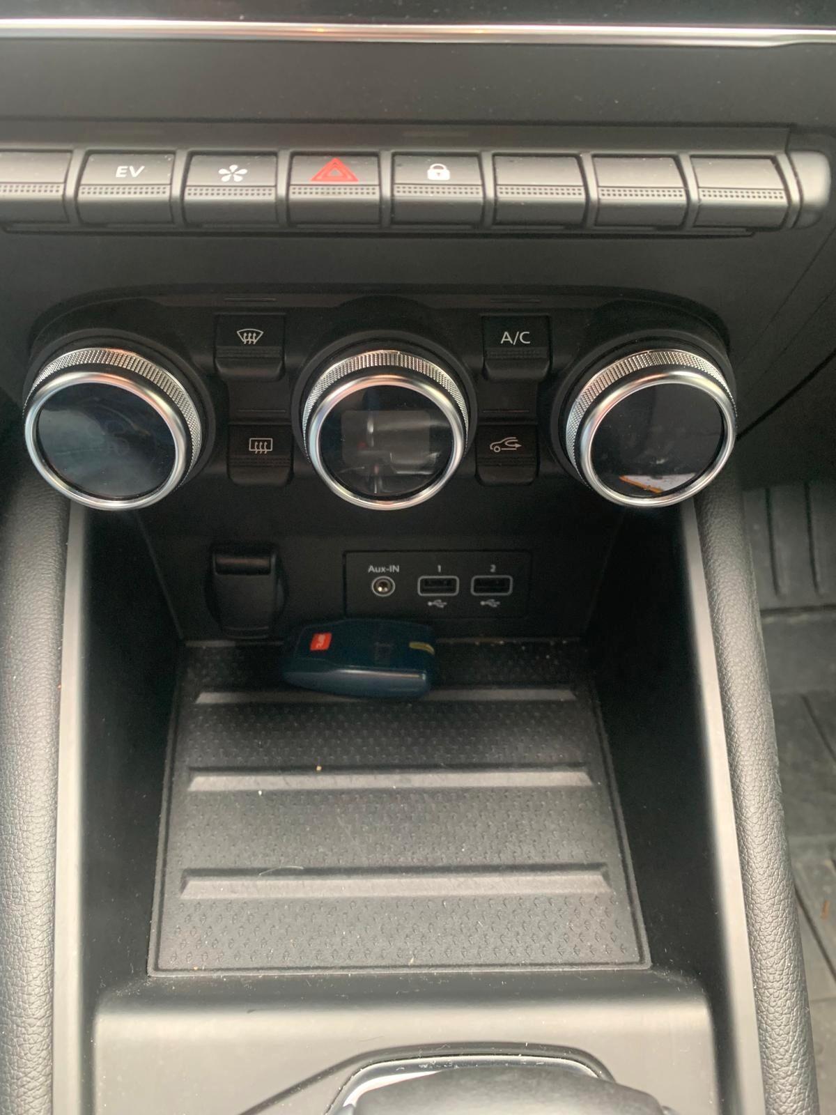 Renault Captur Plug-in Hybrid E-Tech 160 CV Rive Gauche