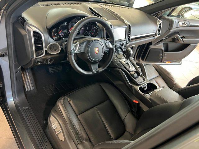 PORSCHE Cayenne 3.0 V6 tdi 245CV PACCHETTO GTS ORIGINALE !