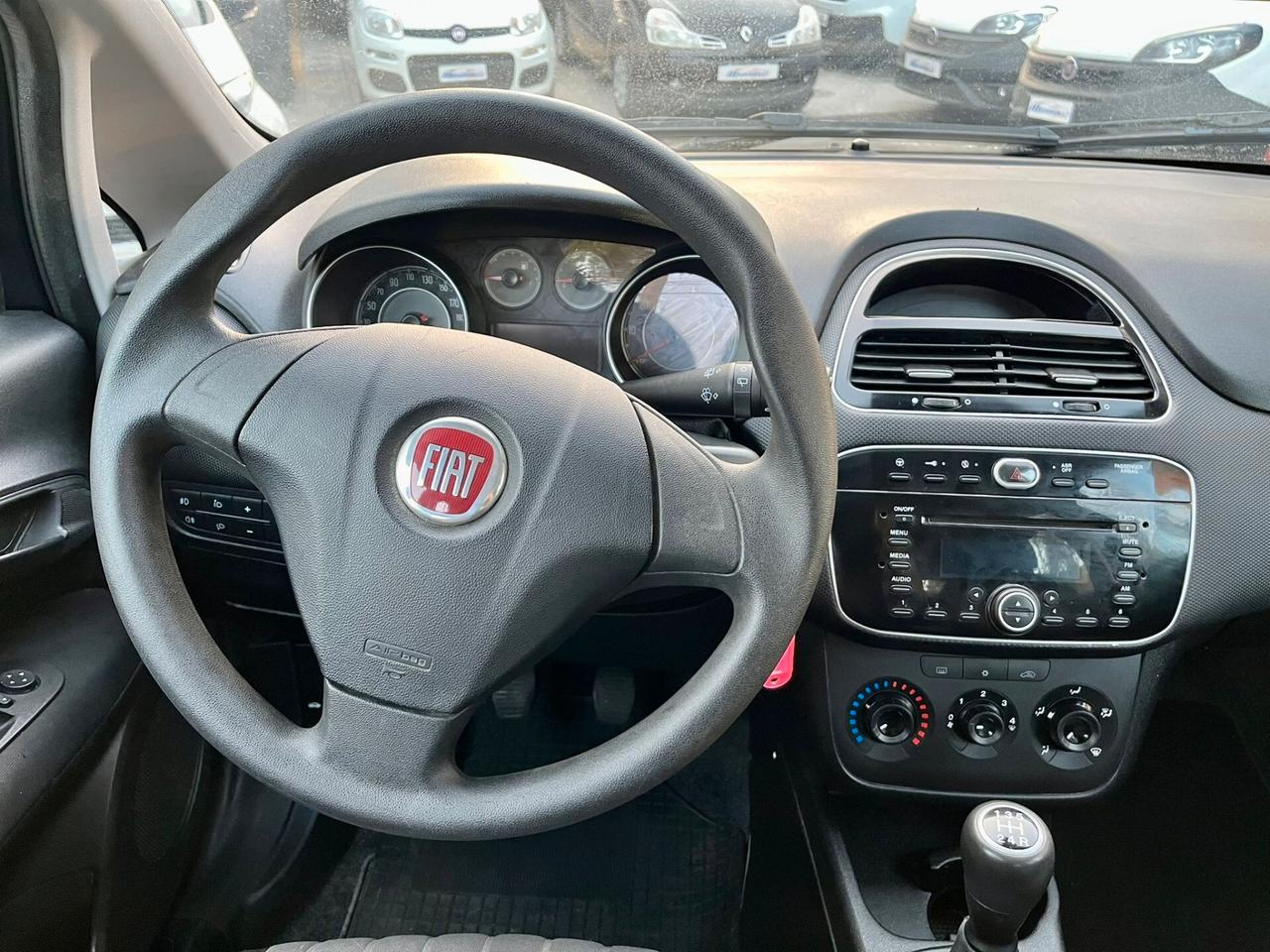 Fiat Punto 1.3 MJT II S&S 95 CV 5 porte Street