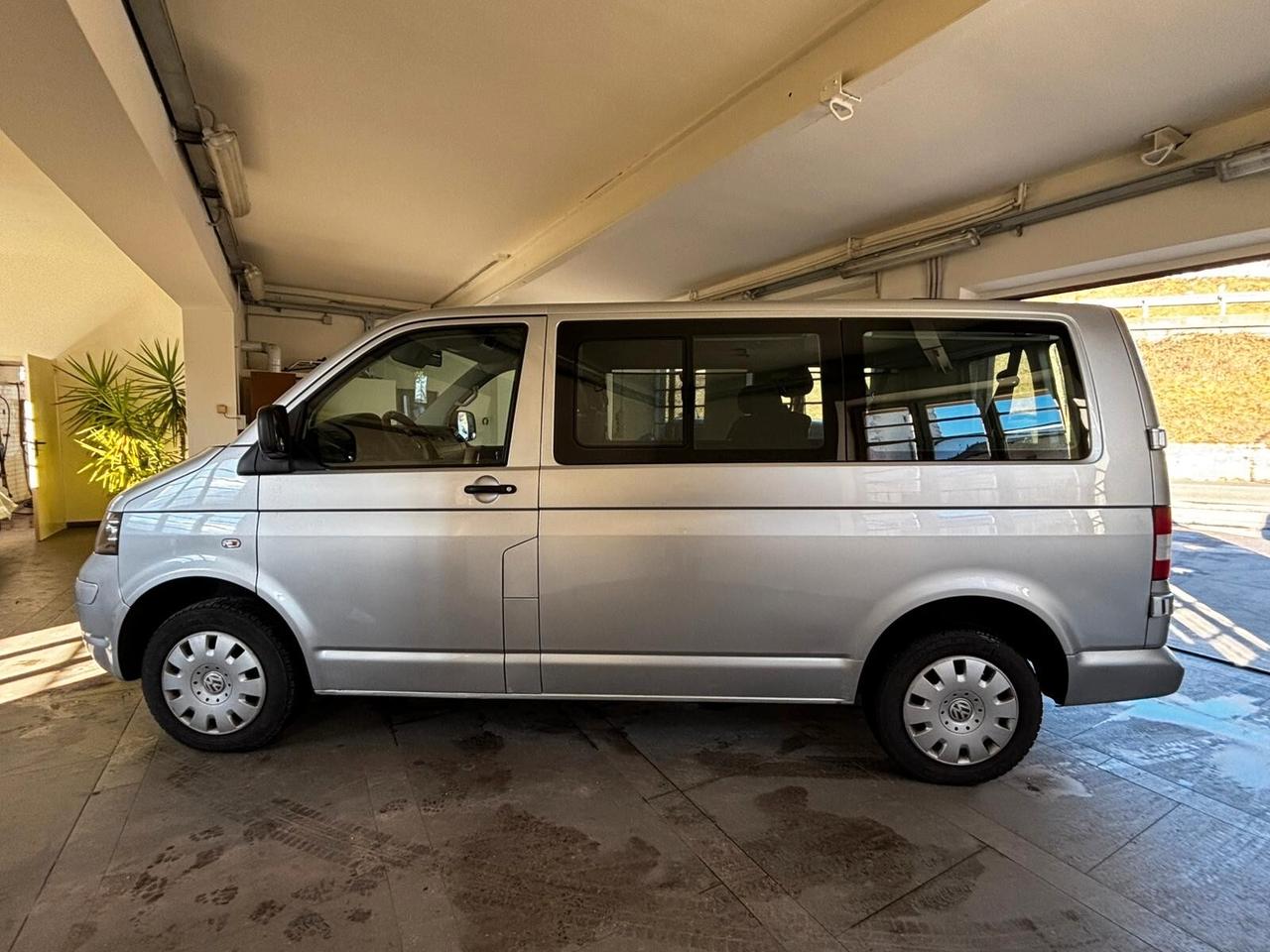 Volkswagen T5 Caravelle4x4 2.5 TDI 4mot. Trendline