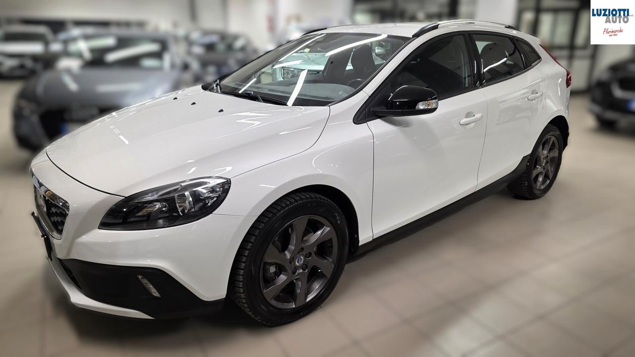 Volvo V40 Cross Country D2