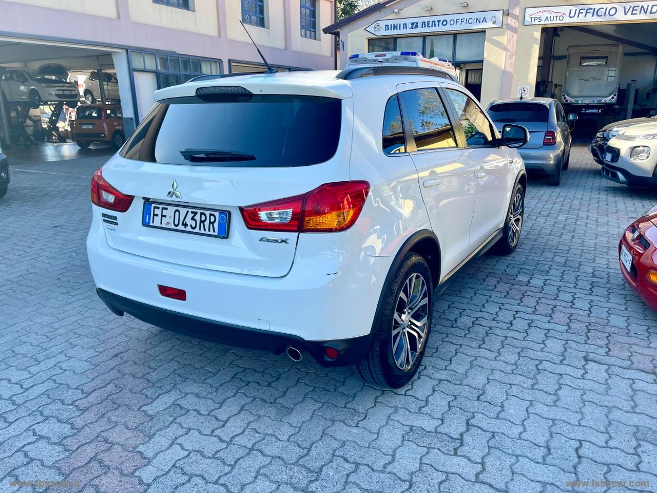 MITSUBISHI ASX 1.6 DI-D 114CV 2WD Instyle Panoramic