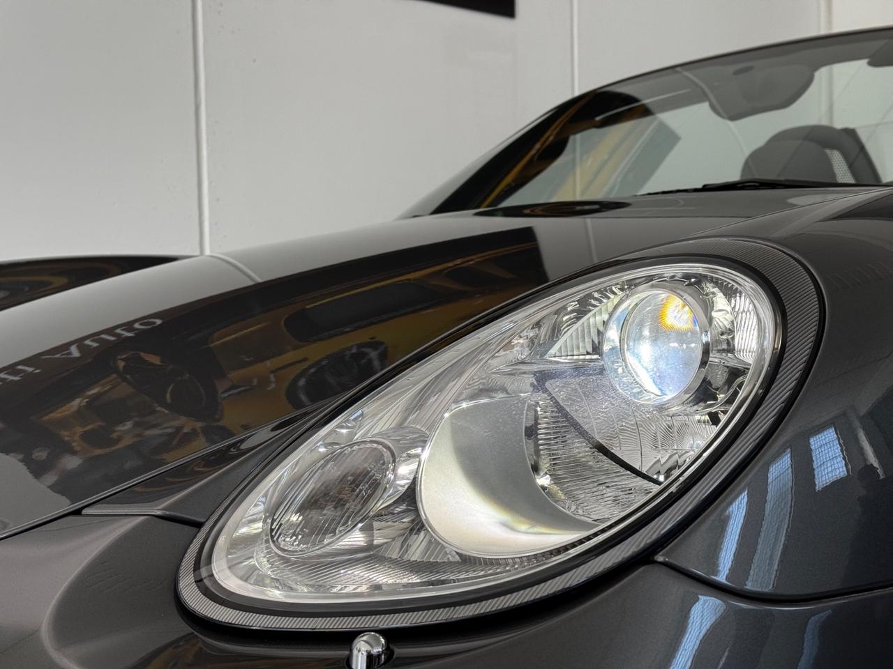 Porsche Boxster 2.7 24V solo 31519 km