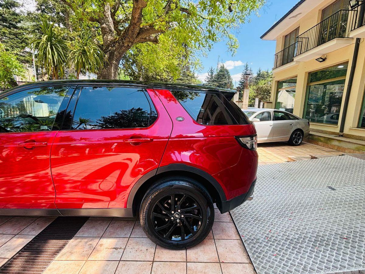Land Rover Discovery Sport 2.0 180 cv Autom. Dark Edition