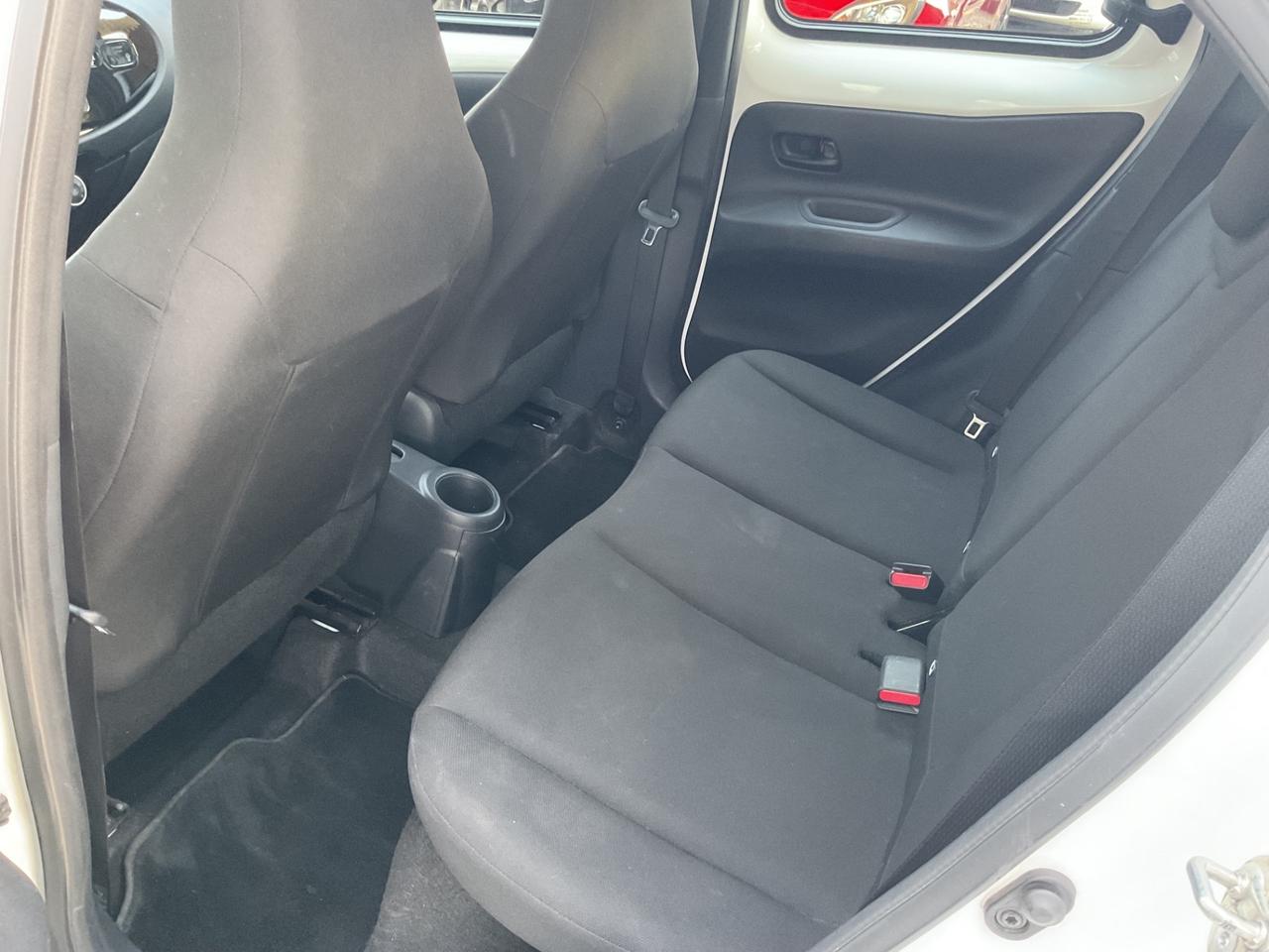 Toyota Aygo X 1.0 VVT-i 5 porte Lounge OK NEOPATENTATI