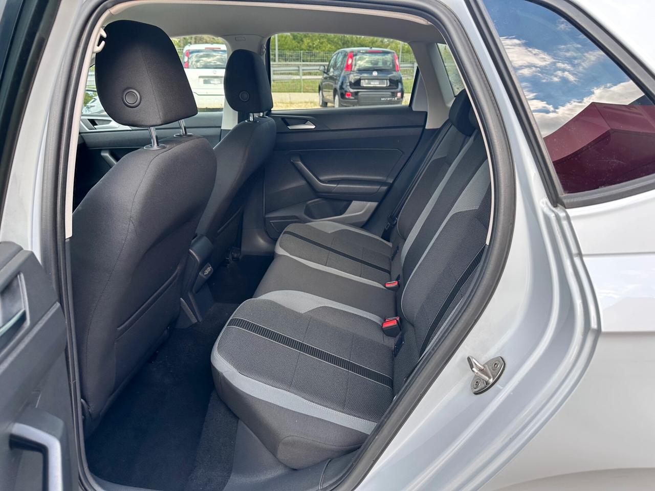 Volkswagen Polo 1.0 TSI 5p. R-LINE