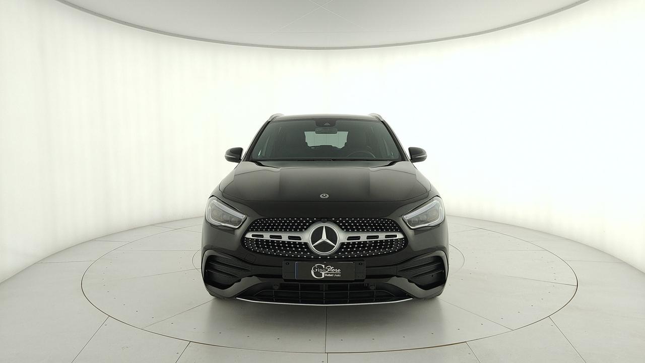 Mercedes-Benz GLA 200 d Premium 4matic auto