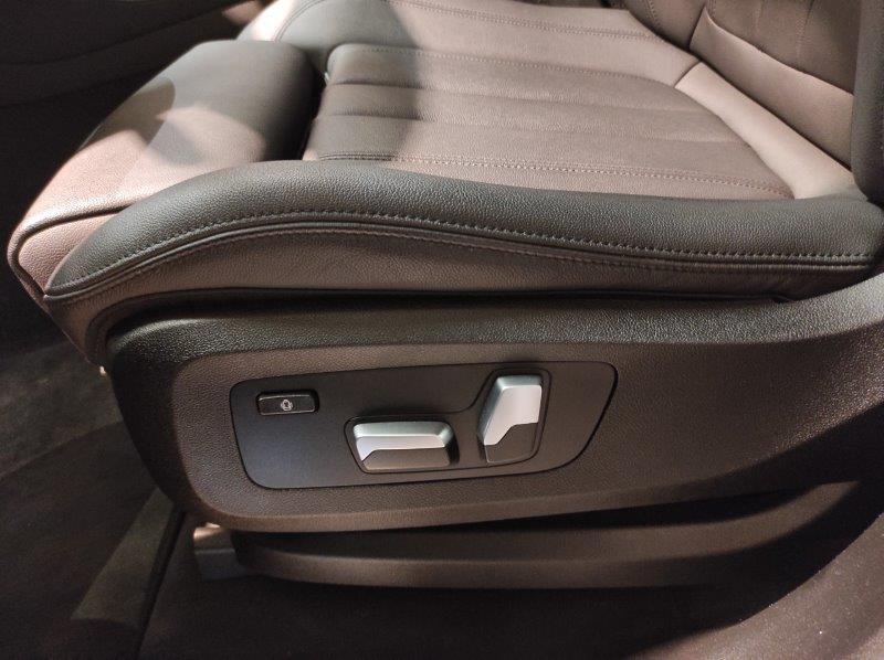 BMW X5 (G05/F95) - X5 xDrive30d 48V Business