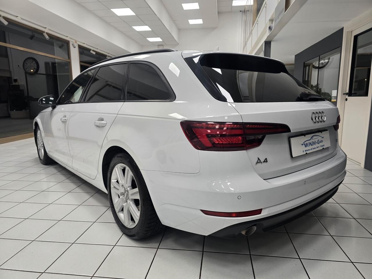 Audi A4 Avant 2.0 TDI 122 CV S tronic Business