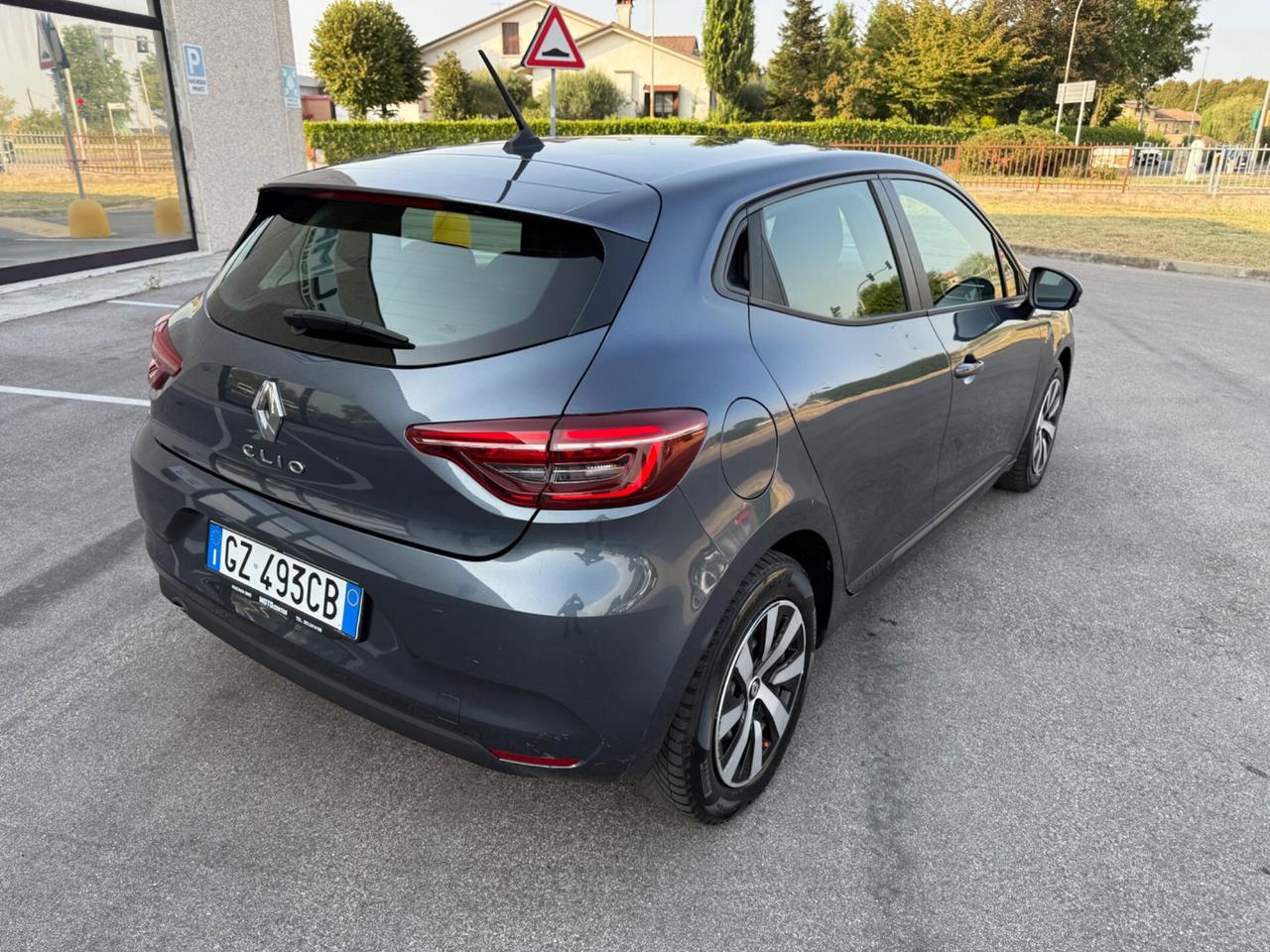 Renault Clio TCe 90 CV 5 porte Equilibre