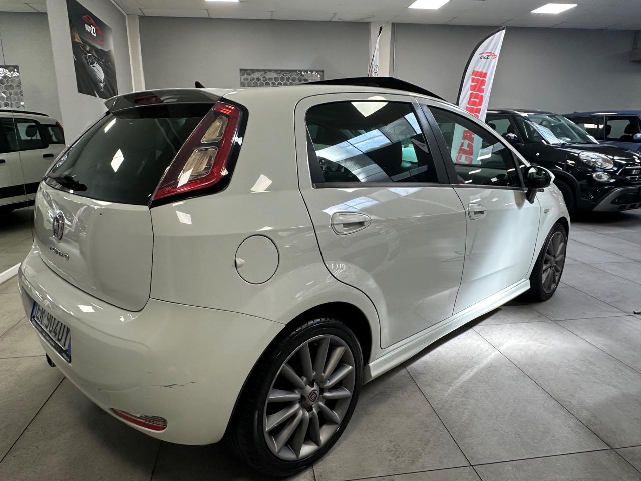 Fiat Grande Punto 4 SERIE SPORT 5P